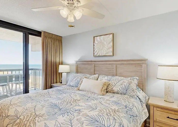 Holiday home Gorgeous Beachfront With Balcony Pools Gym & Game Ocean City