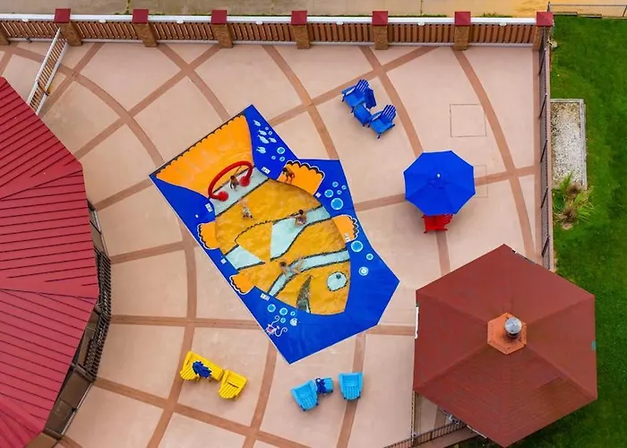 Gorgeous Beachfront With Balcony Pools Gym & Game * Ocean City