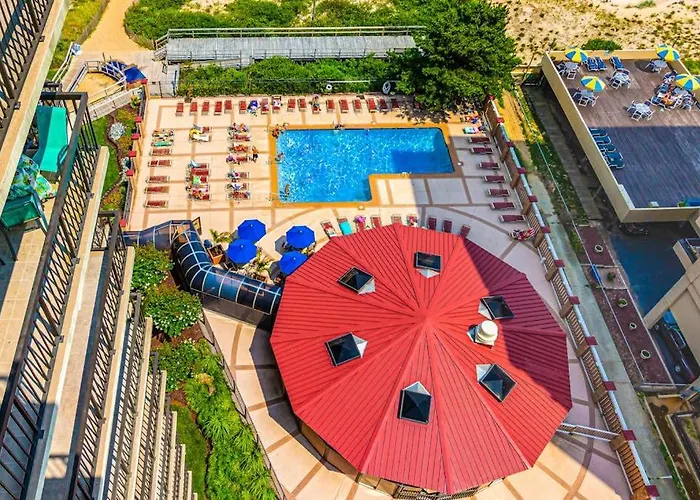 Gorgeous Beachfront With Balcony Pools Gym & Game
